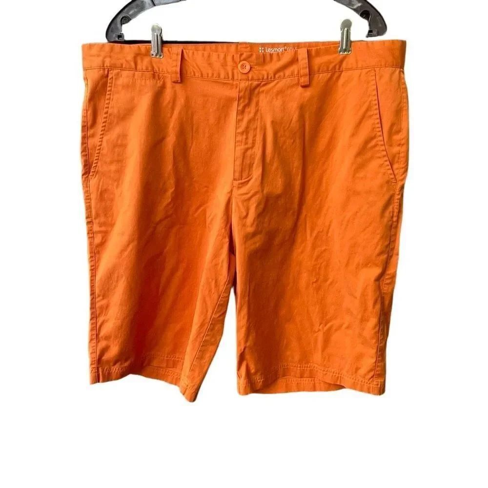 Lesmart Golf standard fit US 38 men’s shorts.